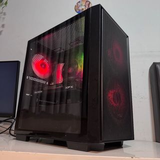 Gaming PC | Desktop自訂分類第一件商品
