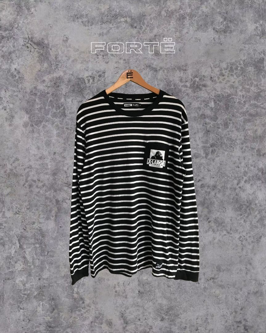 [ X-LARGE ] Sweater (Category: Tshirts & Polo Shirts ) located in Quezon City. Submitted by fortecant (Listing ID 1463404758, Image 1). Description: X-LARGE Sweater [ No Brand ] X-LARGE Sweater | A classic cotton sweater featuring a relaxed silhouette and comfortable everyday design. Easy to style for casual looks and laid-back outfits. ™️ Brand: No Brand ☁️ Material: Cotton 📐 Dimes: L 30" × W 20.5" [ fits Medium–Large ] 📏 Sleeve Length: 29" ✨ 