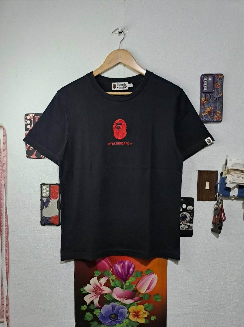 A Bathing Ape® (Category: Luxury Apparel) located in Quezon City. Submitted by yaseen73 (Listing ID 1463376919, Image 1). Description: A Bathing Ape® Embroidery Ape Head Medium on Tag Dimensions : Please Refer to the Photo Color Rate : 9.9/10 No Issue - In Excellent Condition or Best Offer MOP : G C A S H B A N K T R A N S F E R courier : J&T Lalamove Seller's Location : 📍Brgy. Pansol, Q.C.