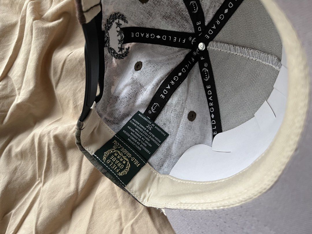 A FRAME BY FIELD GRADE SNAPBACK (Category: Caps & Hats) located in Quezon City. Submitted by headline. (Listing ID 1463511518, Image 3). Description: A FRAME BY FIELD GRADE SNAPBACK EXCELLENT CONDITION FOR ONLY:1,250php +SHIPPING FEE.