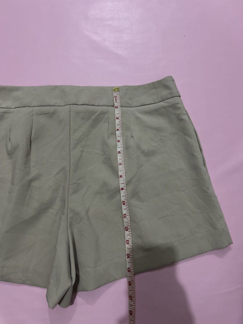 A New Day Casual Short (Category: Activewear) located in Manila. Submitted by chen_clybelles (Listing ID 1463453306, Image 3). Description: .
