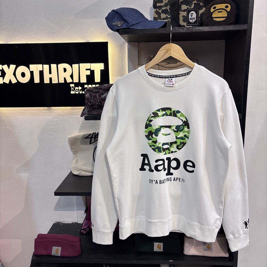 Aape Camouflage (Category: Activewear) located in Rizal. Submitted by doyskie.star (Listing ID 1463514369, Image 1). Description: Dimes: 22 x 27.