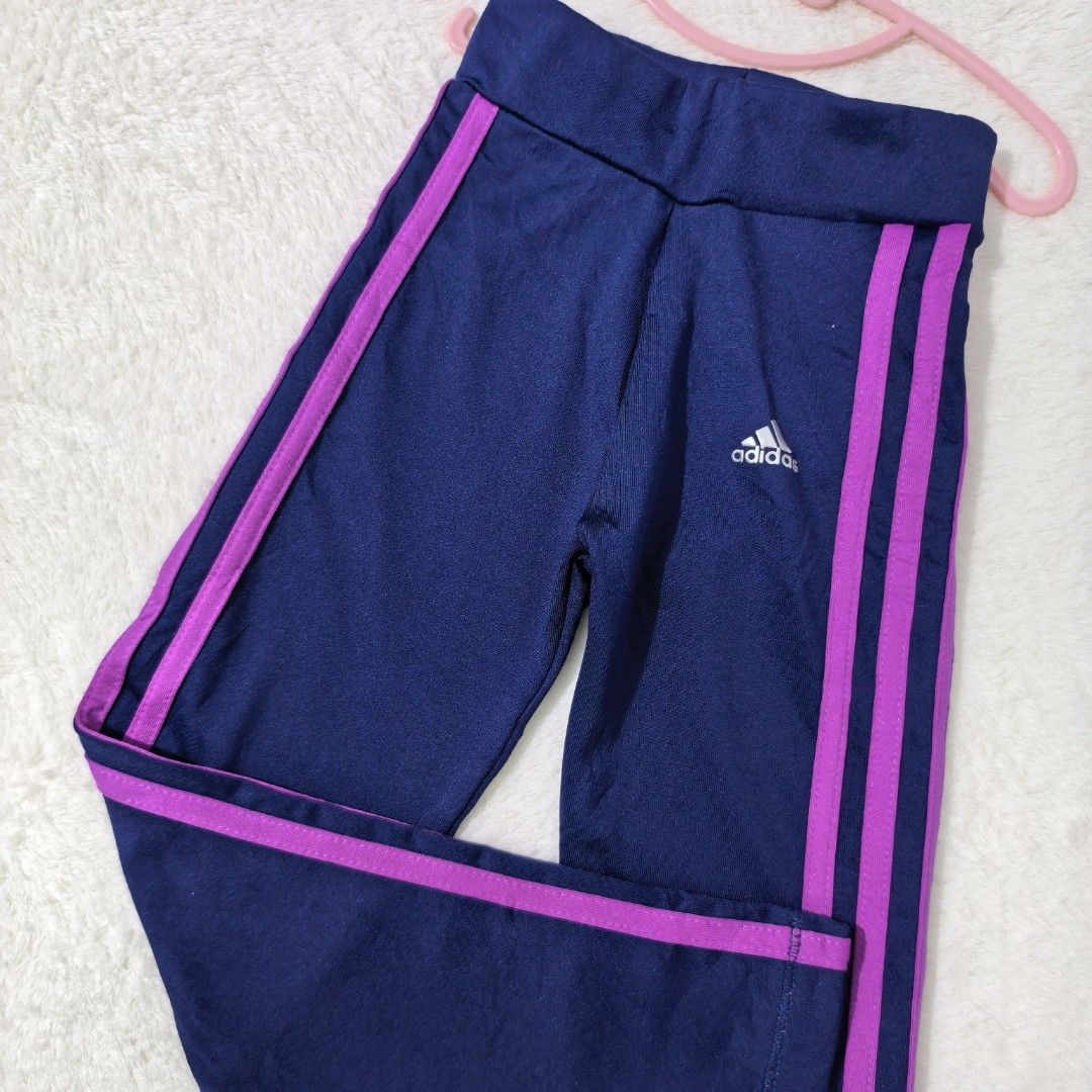 Adidas (5-6Y) (Category: Babies & Kids Fashion) located in Cebu City. Submitted by stealmycloset_ (Listing ID 1463327593, Image 3). Description: .