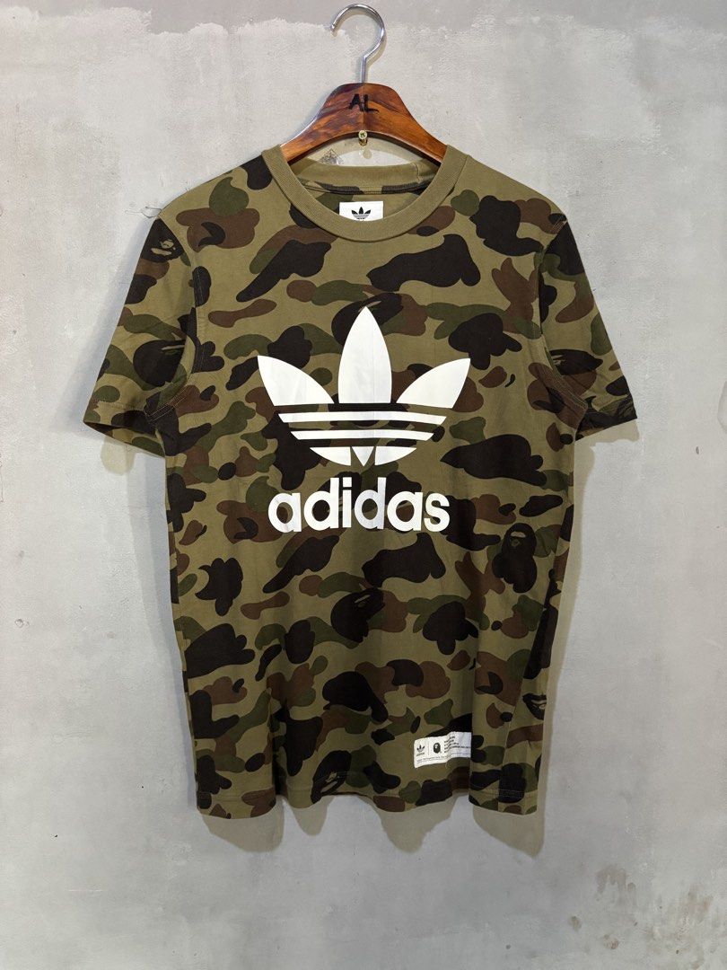 Adidas bape (Category: Tshirts & Polo Shirts ) located in Manila. Submitted by hamsurpana73940 (Listing ID 1463464163, Image 1). Description: Baoe adidas.