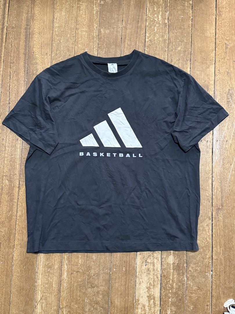 Adidas Basketball Tee (Category: Tshirts & Polo Shirts ) located in Iligan City. Submitted by shanemaghinay (Listing ID 1463416354, Image 1). Description: Adidas Basketball Tee 26x30 Price is negotiable .
