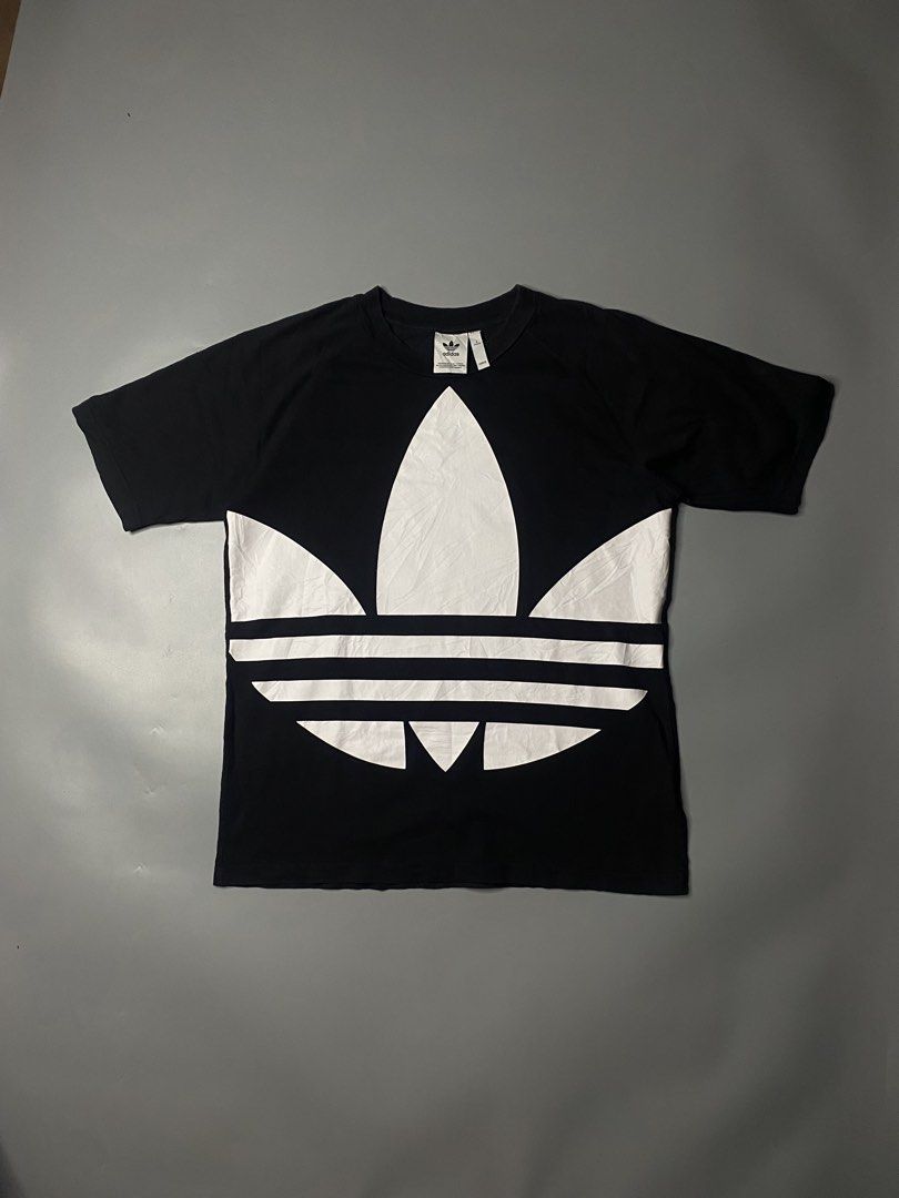 Adidas Big Logo Shirt (Category: Tshirts & Polo Shirts ) located in Bago City. Submitted by jg_finds_ (Listing ID 1463554748, Image 1). Description: Size Small on tag Dimensions: Width- 21 inches Length- 27 inch.