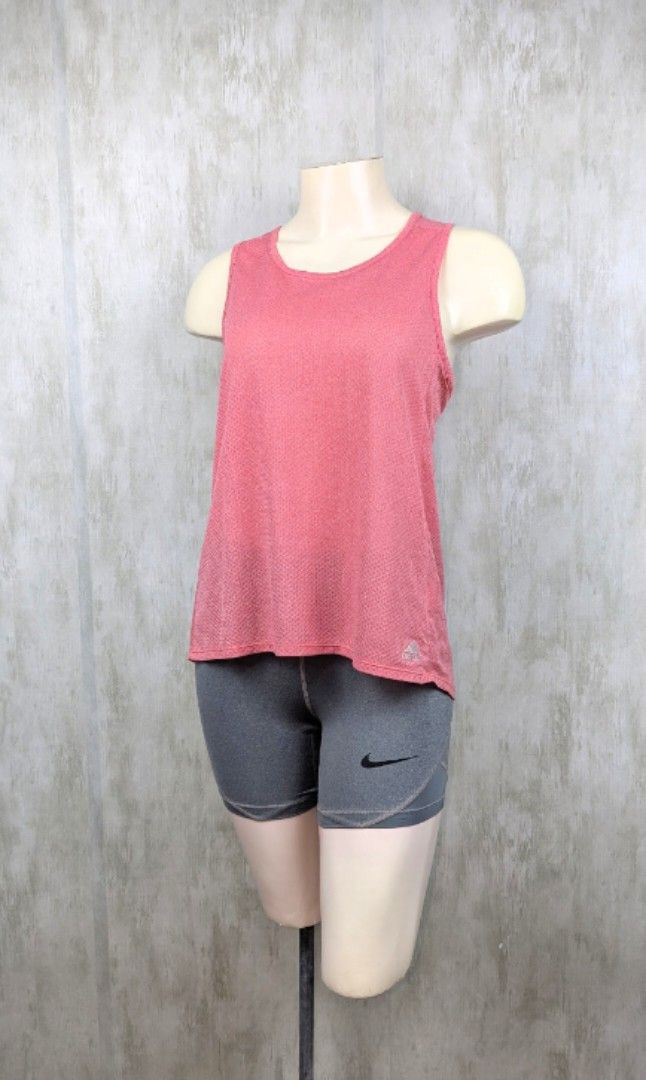 Adidas Response light speed running tank (Category: Activewear) located in General Santos City (Dadiangas). Submitted by kakrots.06 (Listing ID 1463478102, Image 1). Description: Adidas Response light speed running tank Excellent condition S on tag W:17"-18" L:24" (S-M) See through| Non-Padded 200 +SF Ship via J&T Express MOP: Gcash/Maya/Maribank/Gotyme 📍 Location: General Santos City.
