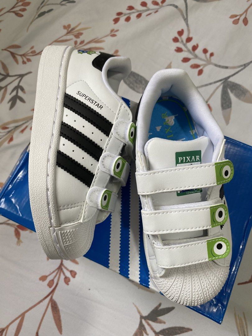 Adidas Superstar (Category: Babies & Kids Fashion) located in Batangas. Submitted by decluttery0908 (Listing ID 1463359675, Image 1). Description: TO SAVE TIME and REPETITION, inquiries covered by this listing will go UNANSWERED. PLEASE READ THE CAPTION BEFORE ASKING. Make reading a habit. Adidas Superstar Disney Pixar P2500 + sf Size: 10.5 US Bnew with box 💯auth Please know your child’s size and refrain from asking for how old. Children’s feet 