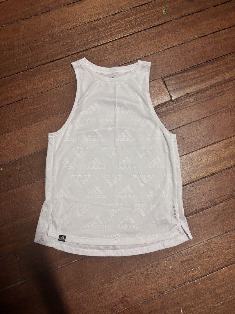 Adidas tank top (Category: Activewear) located in Munoz. Submitted by preluv3120 (Listing ID 1463400164, Image 1). Description: .