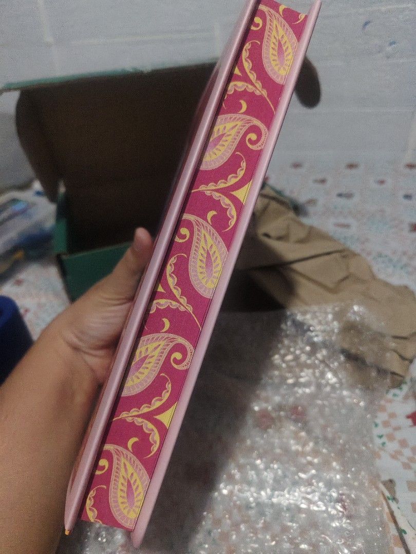 Afterlight Edition Leave and Come Back (onhand) (Category: Storybooks) located in Baguio. Submitted by selover1492 (Listing ID 1463409203, Image 2). Description: Afterlight Edition of 'Leave and Come Back' by Lavanya Lakshminarayan. Features vibrant cover art and illustrations inside. A contemporary fiction novel about romance and relationships with a cultural touch..