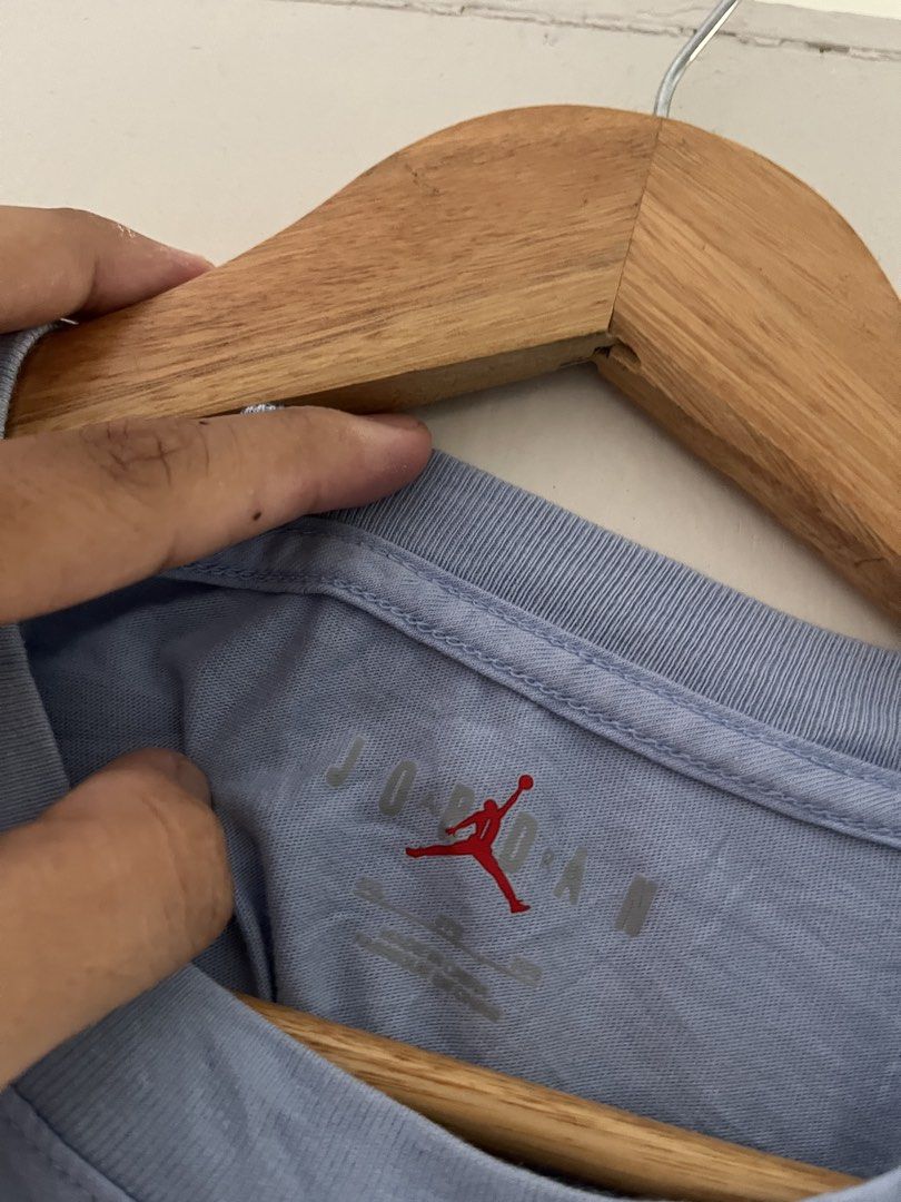 AIR JORDAN (Biglogo) (Category: Tshirts & Polo Shirts ) located in Tayug. Submitted by thriftyshady_ (Listing ID 1463354064, Image 3). Description: Jordan 3xl on tag Dimes: 25x29 No issue 10/10 Condition As new.
