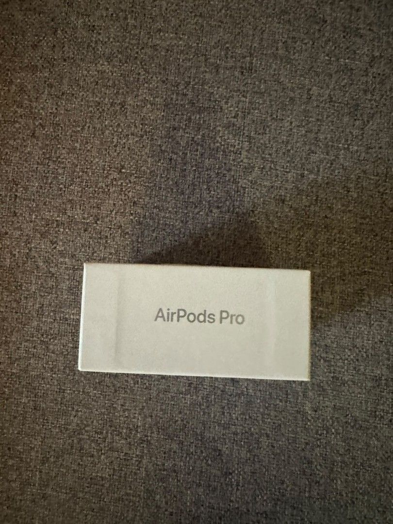 Airpods pro 3 （分類：桌上電腦）位於 Hong Kong。 由 vaststone.47874f 提交（商品編號 1463416534，圖片 2）。簡介： 全新未拆封蘋果 AirPods Pro 3，附保修。