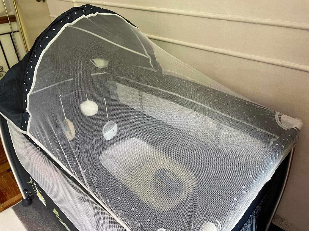 Akeeva Baby Playpen with Changing Station (Category: Cots & Cribs) located in Tanauan. Submitted by rian3721 (Listing ID 1463473894, Image 3). Description: - Dark blue playpen with adorable animal prints - Includes a convenient removable changing station - Features a mobile with hanging toys for entertainment - Mesh sides ensure excellent ventilation - Simple to set up and fold for easy storage - Perfect for keeping your baby safe and engaged.