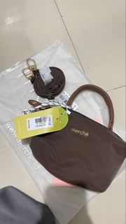(Kategori: ) berada di . Dikirim oleh inggrid_95 (ID iklan 1463501131, Gambar 1). Deskripsi: .