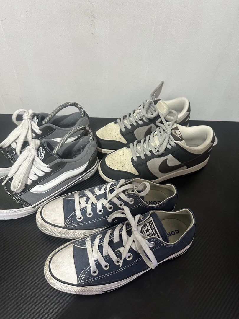 all for take (Category: Sneakers) located in Manila. Submitted by xchristianx (Listing ID 1463407470, Image 1). Description: 5 pairs of dhoes, all goods naman slightly use yung iba, size 7 lahat. kunin na lahat yan 4k g na or tawad basta di barat.