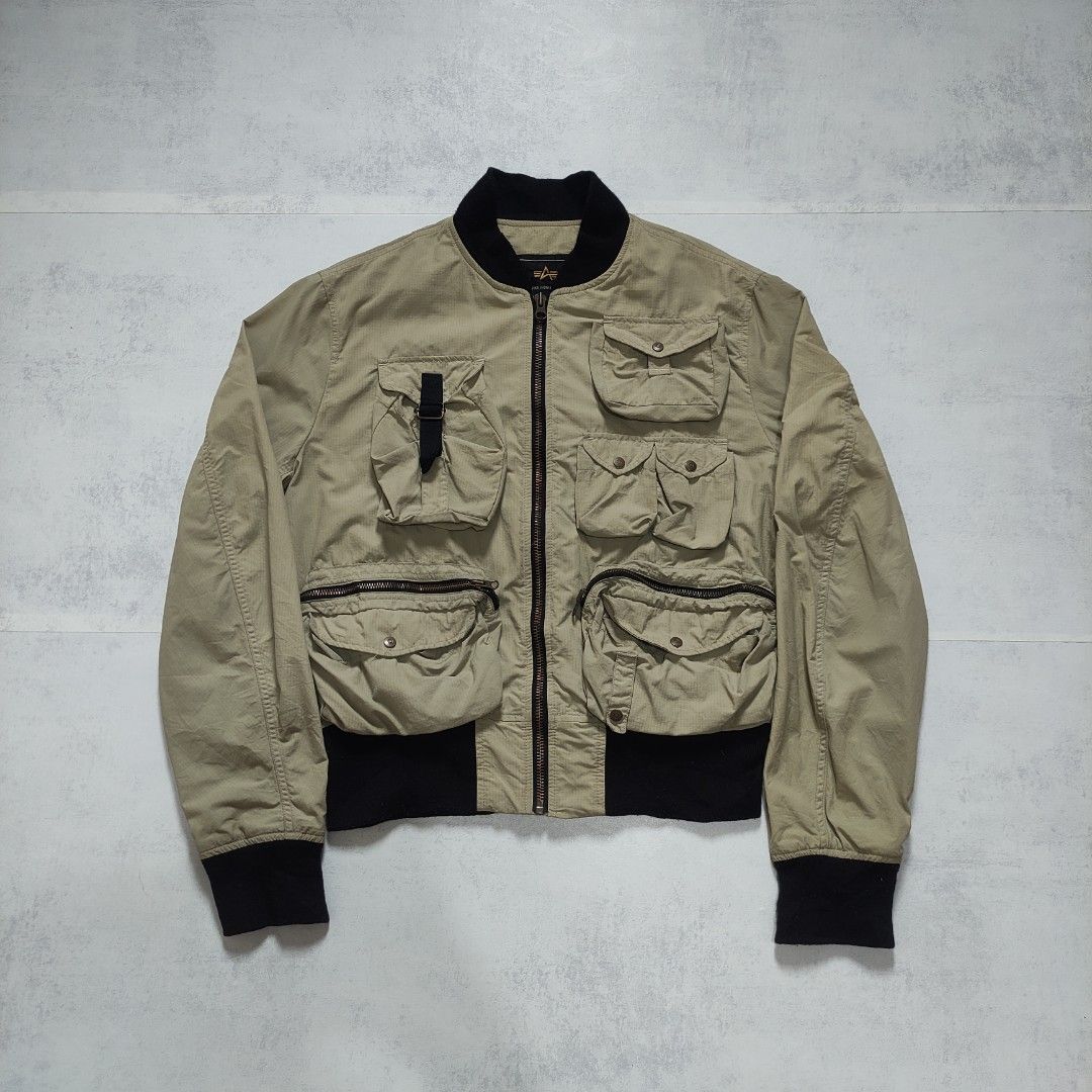 Alpha Industries Bomber Jacket (Category: Coats, Jackets and Outerwear) located in Bulacan. Submitted by thriftlockerph (Listing ID 1463370575, Image 1). Description: Size: M Dimension: 23L 21.5W Condition: 8/10 Issue: stains, scratch, lints.