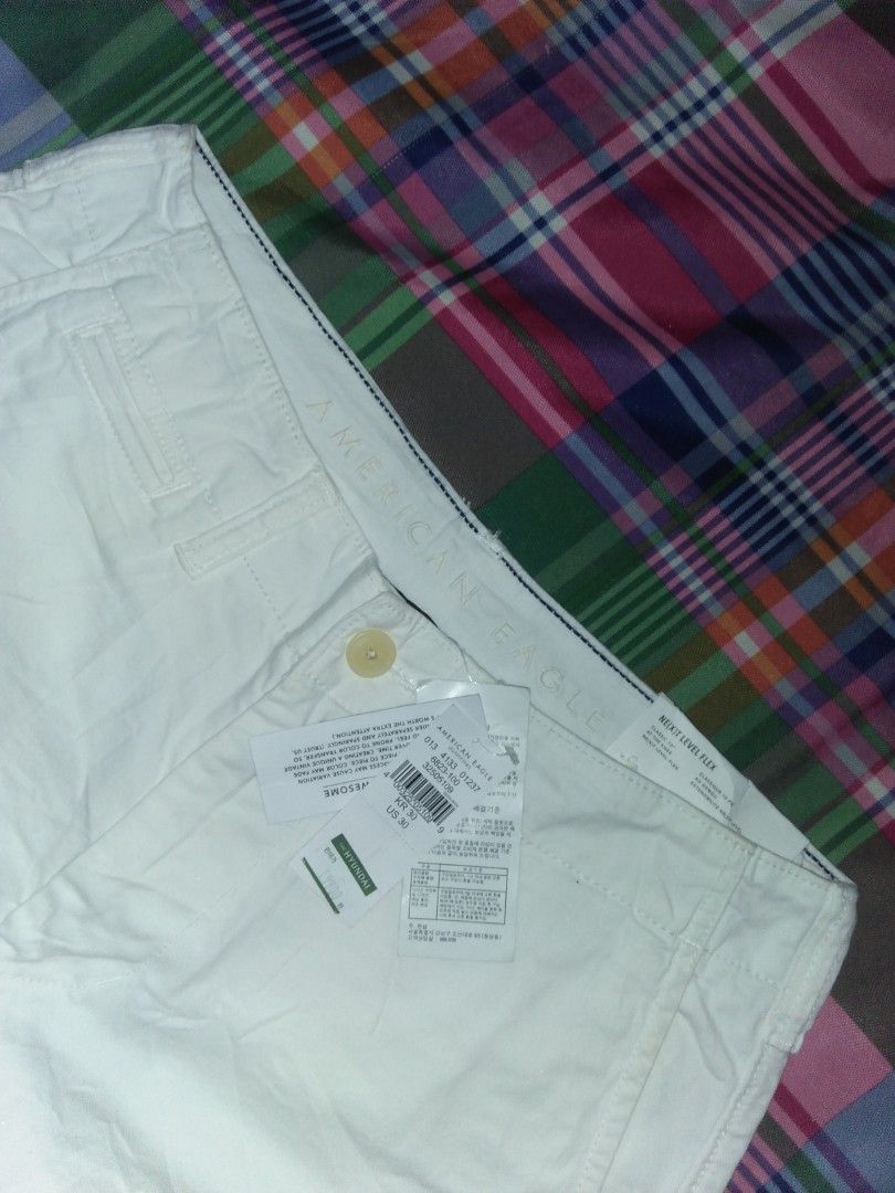 AMERICAN EAGLE SHORT (Category: Shorts) located in Cebu City. Submitted by imbapicker (Listing ID 1463330795, Image 3). Description: AMERICAN EAGLE SHORT WAISTLINE 31-32" LENGTH 20" EXCELLENT CONDITION 650 +SHIPP DM IF INTERESTED 📩 LOCATION LAPU-LAPU CITY.