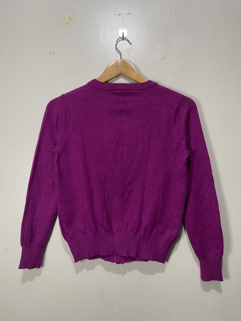 American Holic Smooth Rayon Crew Neck Cardigan (Category: Coats, Jackets and Outerwear) located in Davao. Submitted by yannrussel00 (Listing ID 1463395649, Image 2). Description: Size Medium on tag Dimes W17 x L21 laid flat Condition 10/10 like new No issue.