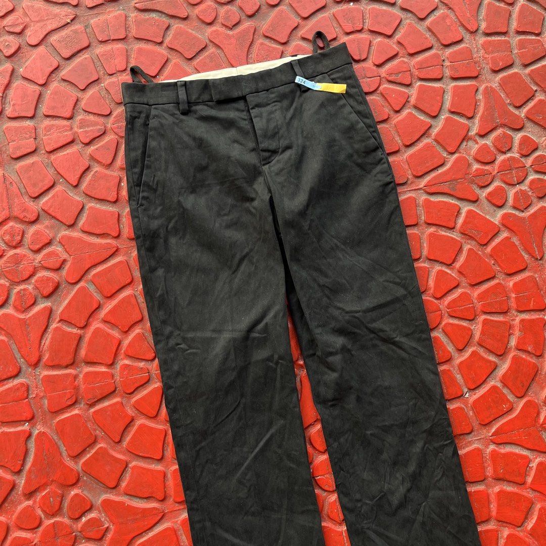 ARCHIVE 2000S HELMUT LANG - MOLINEL PANTS (Category: Jeans) located in San Jose del Monte. Submitted by qrt_ty (Listing ID 1463473458, Image 2). Description: WTS !! ARCHIVE 2000S HELMUT LANG - MOLINEL PANTS SIZE 40 ON TAG GOOD CONDITION MADE IN ITALY PRICE - 8500 SHIPPED .