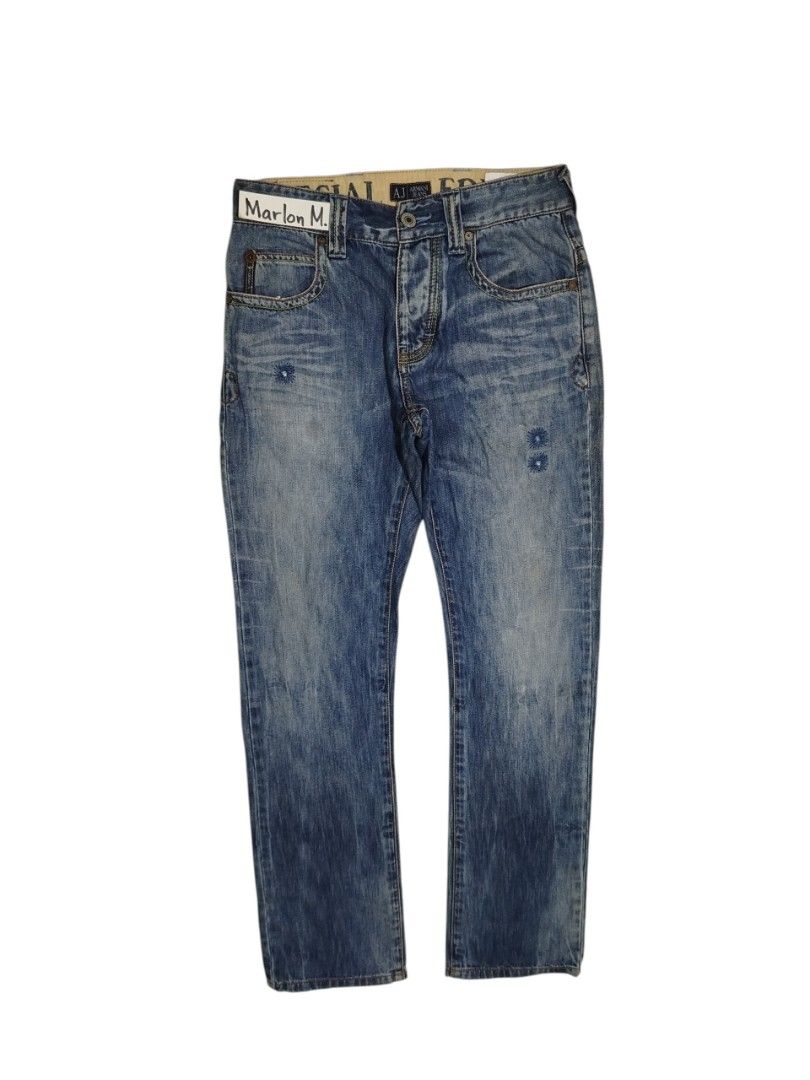 Armani Jeans Leather Patch Size 29 Actual (Category: Jeans) located in Manila. Submitted by marlonmuncada_picker05 (Listing ID 1463455321, Image 1). Description: SALE ‼️ARMANI JEANS BUTTONFLY STONE WASH SIZE 29 VIA TAPE ACTUAL ✅550 + SF ✅SIZE 28 ON TAG ✅ACTUAL WAISTLINE 14.5 " FITS SIZE 29 ✅LENGTH 41 " ✅HEM 7.5 ✅PIC MAY VARY DUE TO CAMERA LIGHTS ✅9 /10 COLOR RATE ✅9 /10 CONDITION ❌NO COD / COP VIA LBC ❌ ✅MOD : J&T / LALAMOVE ✅MOP: GCASH ✅LOC : NO
