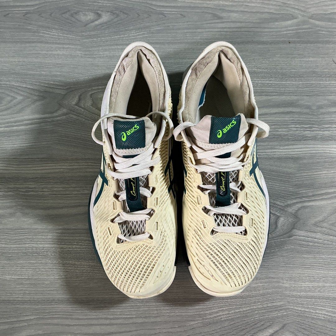 ASICS ff3 (Category: Sneakers) located in Mati. Submitted by bagyobeanfindsph (Listing ID 1463464042, Image 2). Description: Asics Court FF 3 - Novak Djokovic Size us 7.5 Good condition Fix toe drag issue Sign of usage.