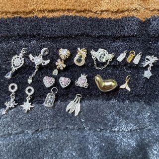 (Category: ) located in . Submitted by crazysale (Listing ID 1463366493, Image 1). Description: .