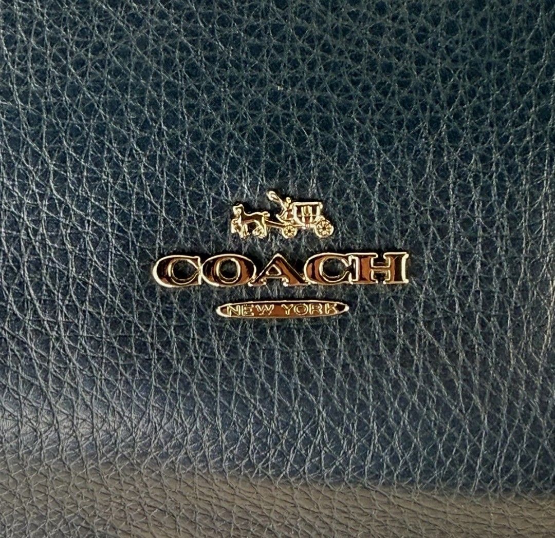 Authentic Coach Isabelle Hobo Good as new no issue . (Category: Shoulder Bags) located in Ozamiz City. Submitted by mrs.vaughn (Listing ID 1463396576, Image 2). Description: .