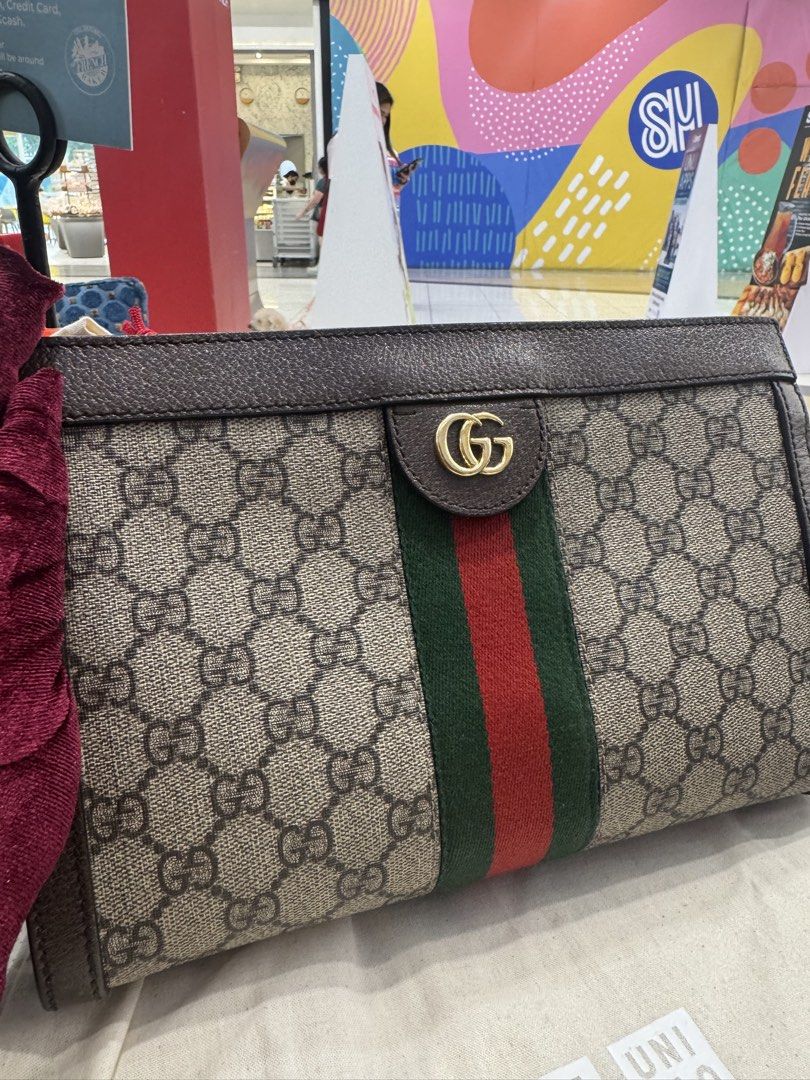 Authentic Gucci Ophidia (Category: Shoulder Bags) located in Manila. Submitted by luxxeselling (Listing ID 1463515368, Image 2). Description: 👜 FOR SALE: Authentic Gucci Ophidia GG Small Shoulder Bag Elevate your everyday style with this timeless, iconic piece. Melding vintage vibes with modern luxury, this bag is a classic wardrobe staple that never goes out of style.✨ Product Details: Material: Premium GG Supreme canvas with rich brown leather
