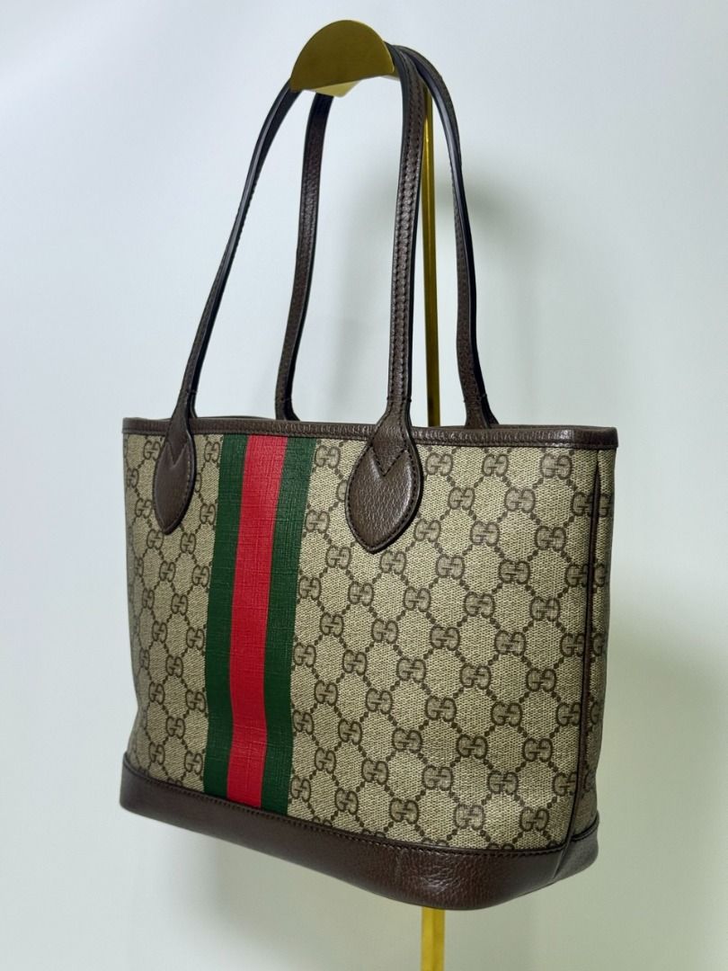 [AUTHENTIC] Gucci Supreme Vintage Ophidia Tote (Small) (Category: Luxury Bags & Wallets) located in Caloocan City. Submitted by luxegenieph (Listing ID 1463477988, Image 2). Description: A favorite everyday bag. Hard to find, almost new quality vintage Ophidia tote bag. Small handy size but can fit a lot! Super elegant look. Ranking: A Inclusions: Certificate of Authenticity, Generic dustbag Assessment: Clean and well-kept 🏷️ ₱23,500 - Luxe Geni