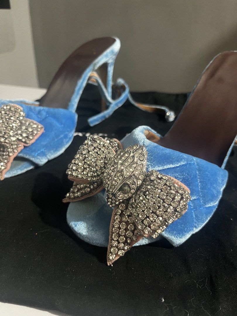 AUTHENTIC KURT GEIGER HEELS SIZE 36 (CAN FIT A 37) (Category: Heels) located in Makati City. Submitted by girlynefera.c (Listing ID 1463336909, Image 2). Description: -FOOT PADDING HAS BEEN REPLACED.