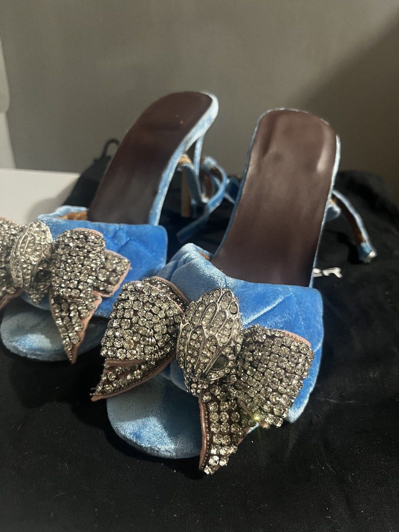 AUTHENTIC KURT GEIGER HEELS SIZE 36 (CAN FIT A 37) (Category: Heels) located in Makati City. Submitted by girlynefera.c (Listing ID 1463336909, Image 1). Description: -FOOT PADDING HAS BEEN REPLACED.