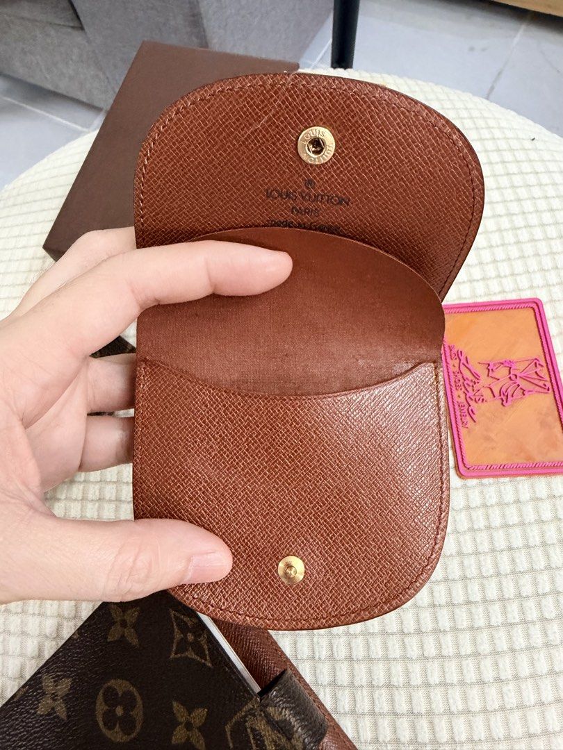 Authentic lv louis vuitton coin case (Category: Belt bags, Clutches and Pouches) located in Caloocan City. Submitted by alavishglam (Listing ID 1463388714, Image 3). Description: .
