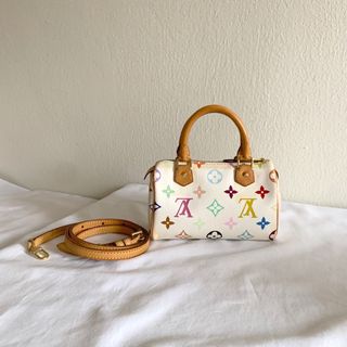 (Category: ) located in . Submitted by theskinnypetite (Listing ID 1463367547, Image 1). Description: .