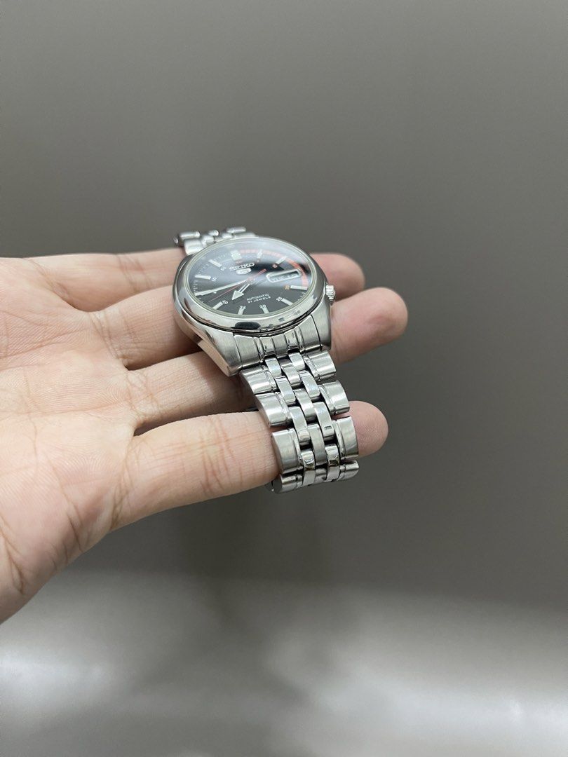 Authentic Seiko 5 SNK375 “Black Racer” Dial (Category: Luxury Watches) located in Bacolod City. Submitted by _passed.on (Listing ID 1463392411, Image 3). Description: : Authentic Seiko 5 SNK375 “Black Racer” Dial Details: Ref. - 7S26-01V0 Case Size - 37-38mm Automatic Movement Day/Date Function Newly Serviced/Overhauled Newly Polished/Buffed Dial and Hands Mint Condition Case and Strap Mint Condition Long Links Excellent Condition, Super Clean Ov