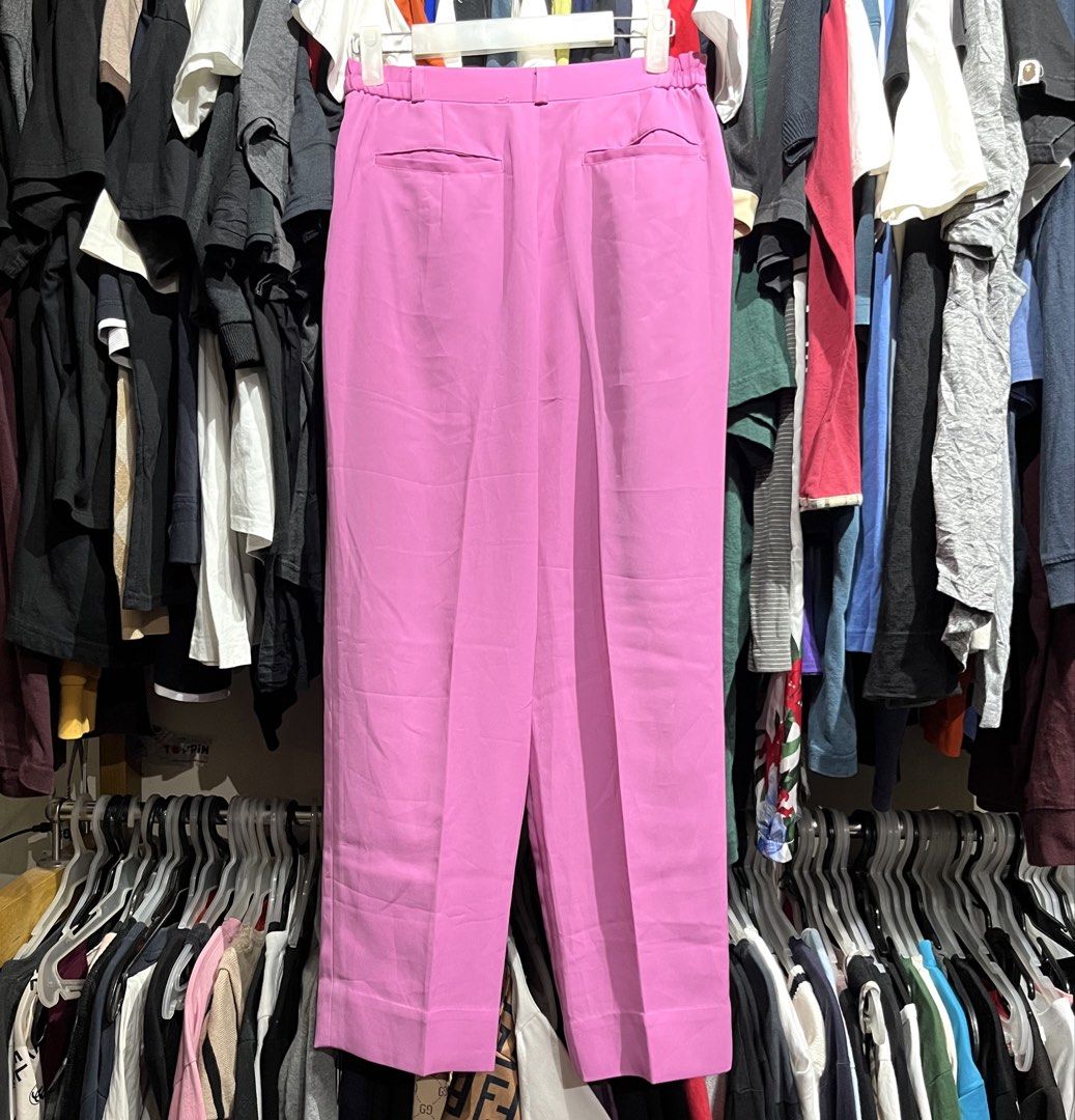 BALENCIAGA TROUSER (Category: Luxury Apparel) located in Iloilo. Submitted by dmclothing10 (Listing ID 1463461539, Image 2). Description: BALENCIAGA TROUSER Waist: 30-32 Length:37 Excellent good condition 10/10 FOR SURE MINER ONLY. STRICTLY NO TO RUDE CLIENT FOR SURE MINER ONLY. STRICTLY NO TO RUDE CLIENT NO RUSH SHIPPING - LOCATION: ILOILO CITY 🌸New miner,send details before commenting. 🌸Payment first| NO COD 🌸DO NOT ORDER IF U CANNOT PAY ON 