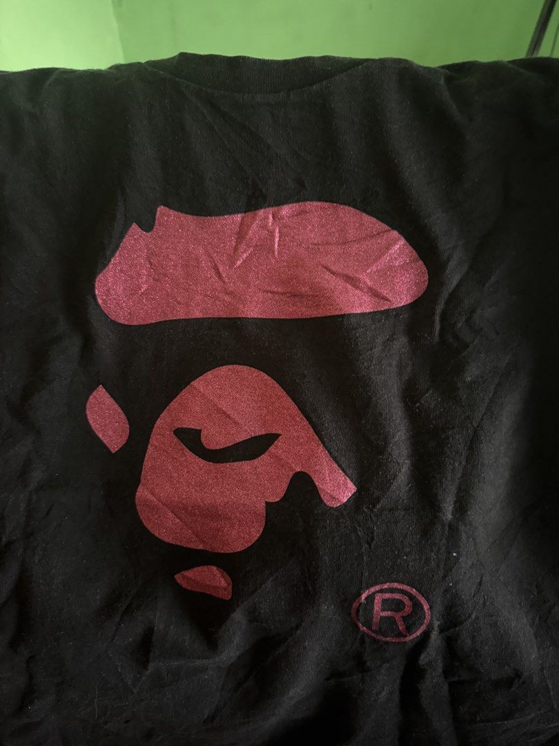 BAPE BIG FACE GLITTER (Category: Tshirts & Polo Shirts ) located in Manila. Submitted by langski (Listing ID 1463381696, Image 1). Description: MEDIUM 20x27.