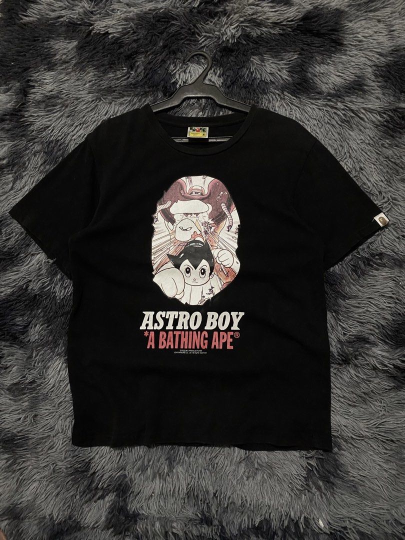 BAPE x ASTROBOY (Category: Formal Shirts) located in Apalit. Submitted by thriftygabbb (Listing ID 1463467940, Image 1). Description: 20.5 x 27.