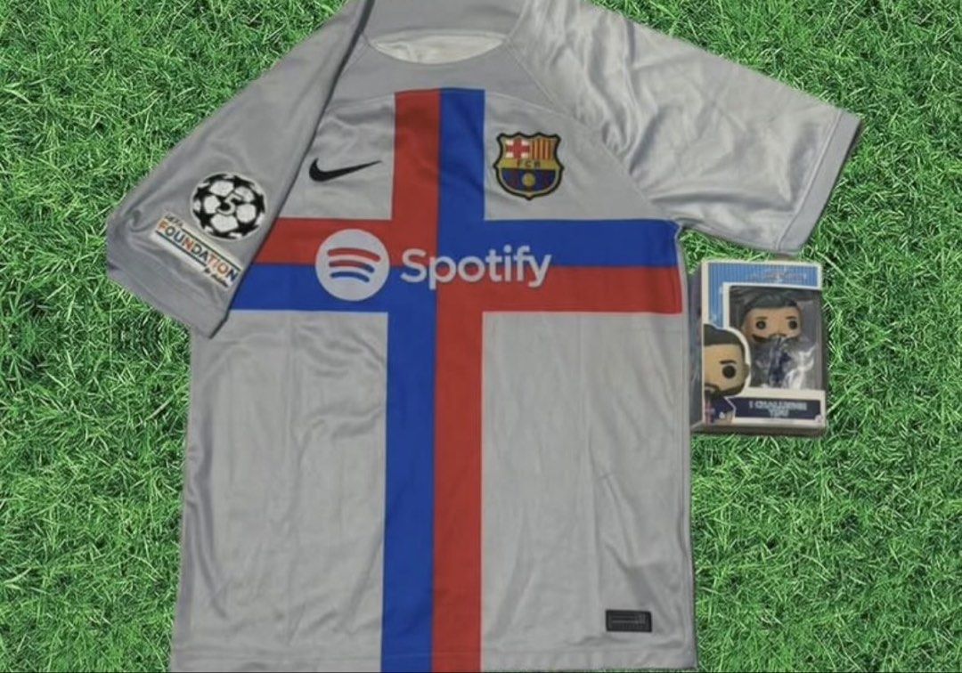 •Barcelona Football Kit Collection (Category: Tshirts & Polo Shirts ) located in Manila. Submitted by auapparel (Listing ID 1463369244, Image 1). Description: .