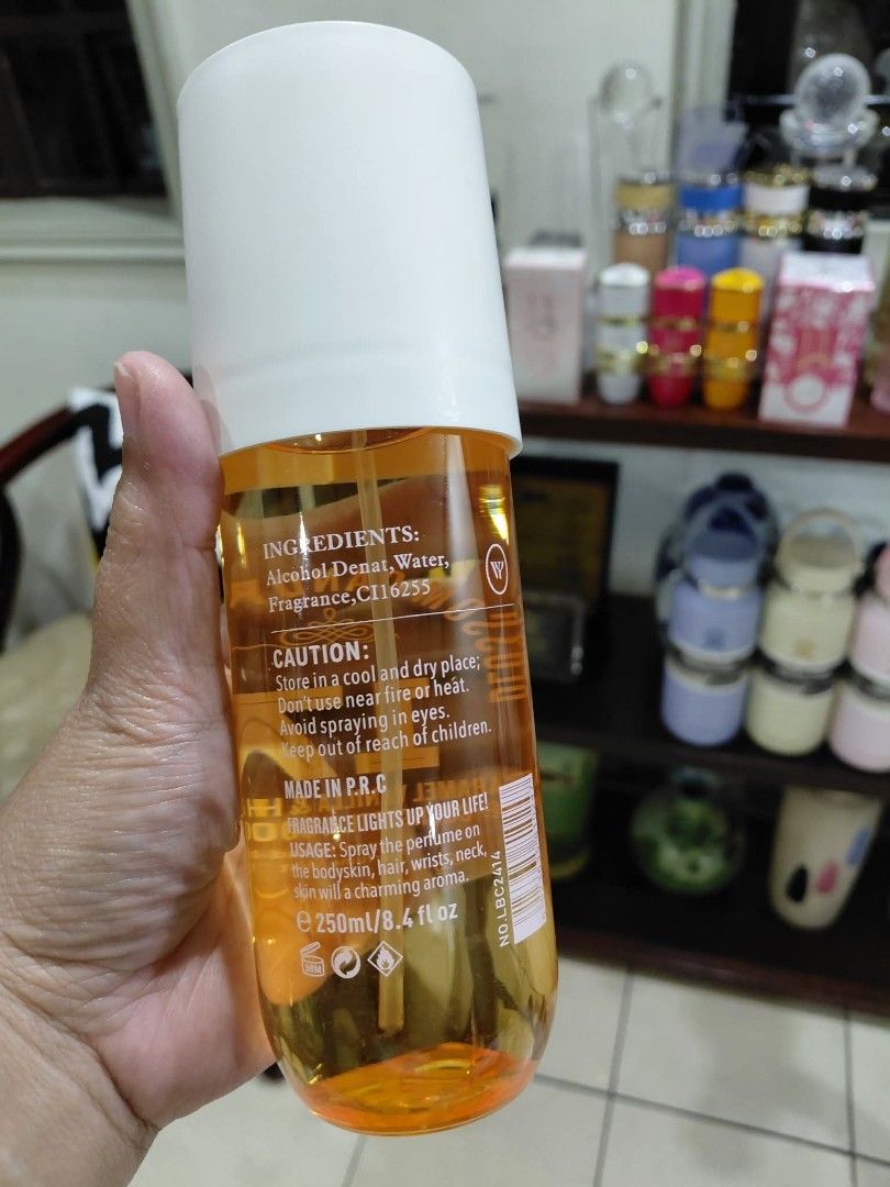 Bath & Body Works 17 Blossom Candy Perfume Mist (Category: Fragrance & Deodorants) located in Pasig City. Submitted by janalopez904 (Listing ID 1462301316, Image 2). Description: - Bath & Body Works 17 Blossom Candy Perfume Mist - Full size bottle - Scent: Caramel Vanilla & Hot Cocoa Courgette & Coconut - Perfect for a sweet, warm fragrance.