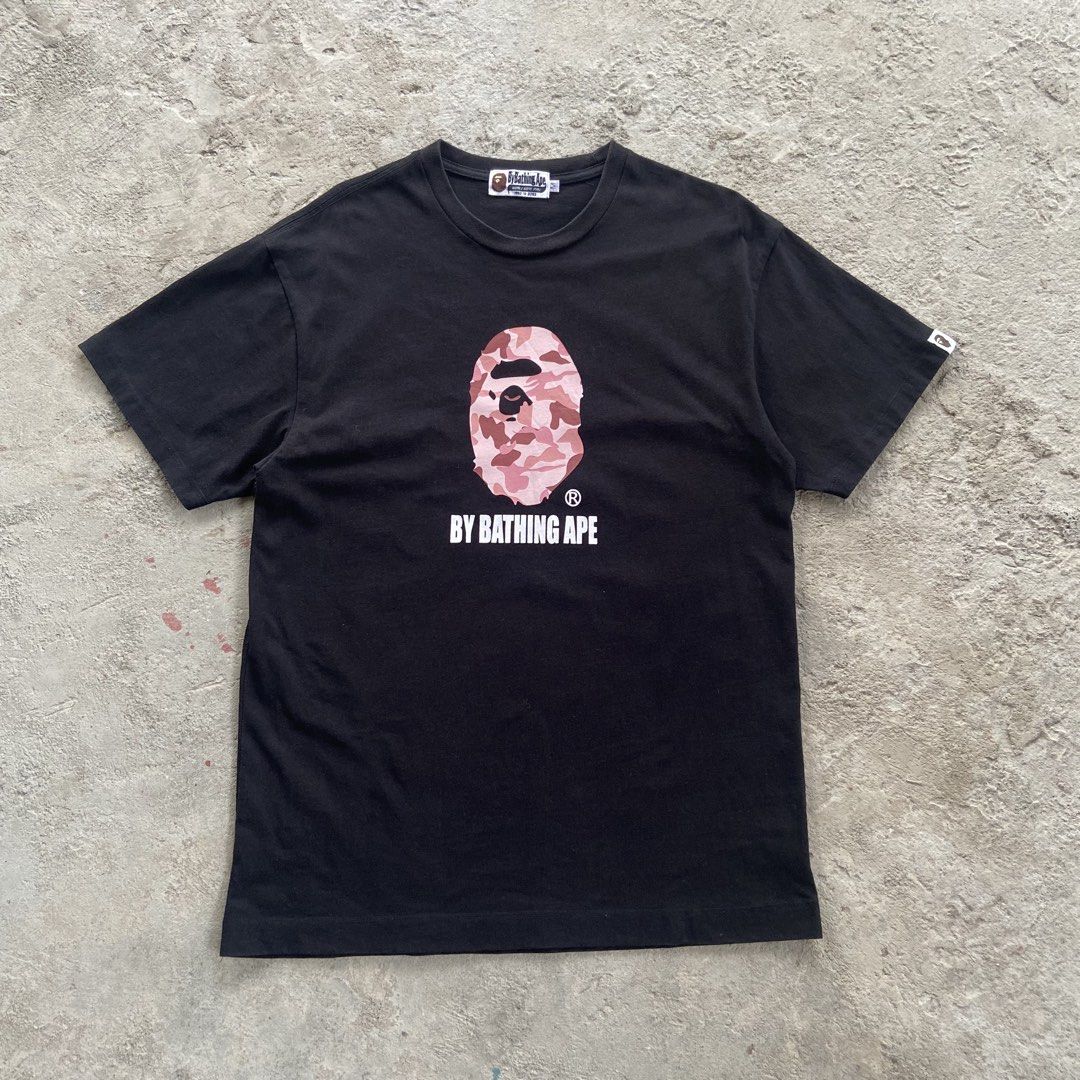 Bathing Ape T-shirt (Category: Tshirts & Polo Shirts ) located in Solano. Submitted by _cleho (Listing ID 1463413055, Image 1). Description: no issue, off/legit.