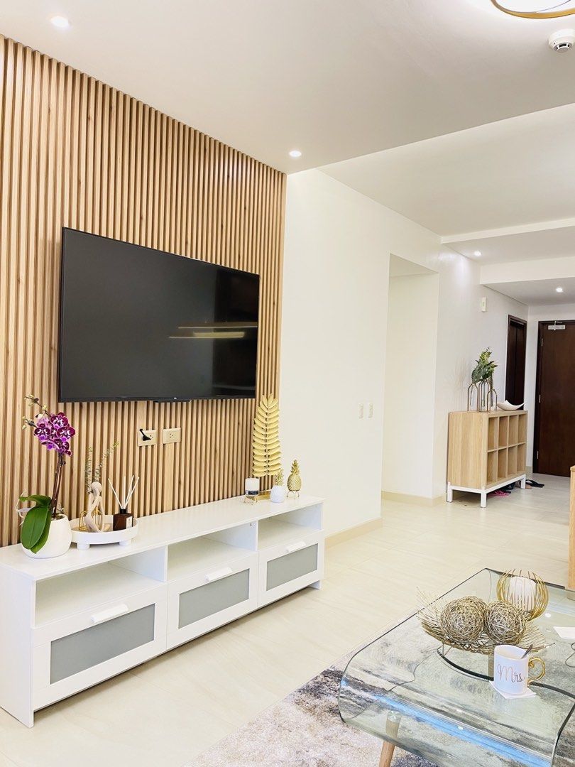 Beautiful Royalton unit for rent (Category: Apartments & Condos) located in Makati City. Submitted by blushvanilla (Listing ID 1463373592, Image 2). Description: Beautiful Unit for rent The Royalton at the Capitol Commons 2BR 3 T&B with maid’s room (1 t&b is in the maid’s room) and 1 parking slot FA: 91sqm Balcony: 14sqm Total Area: 105sqm Fully furnished 95k including assoc dues. Thanks!.