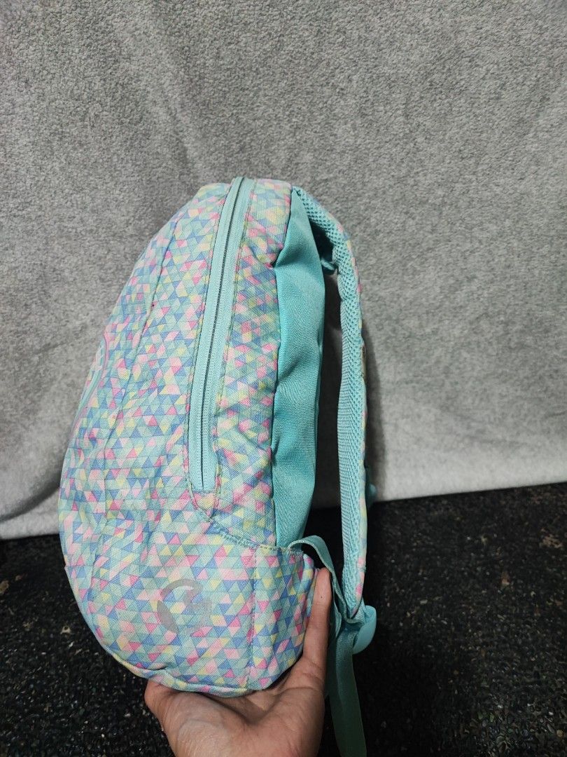 Beckmann Primary Backpack (Category: Backpacks) located in Baguio. Submitted by ozara.06 (Listing ID 1463537848, Image 2). Description: Beckmann backpack Pang kinder to grade 2 Mahal din ito na brand May stain lang sa isang side 380 nlangs.