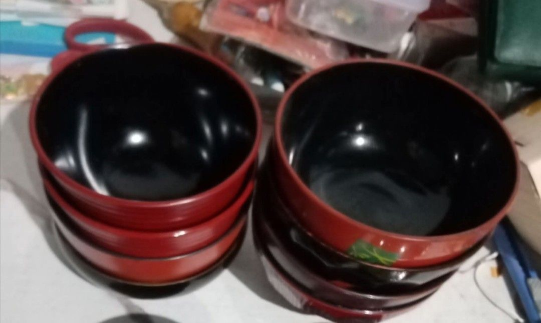 Bento bowls assorted (Category: Other Kitchenware & Tableware) located in Caloocan City. Submitted by 4kidsstore (Listing ID 1463433733, Image 1). Description: .