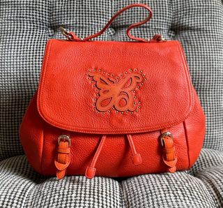 (Category: ) located in . Submitted by thriftbagcollections (Listing ID 1463402687, Image 1). Description: .