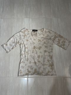 (Category: ) located in . Submitted by unknwnstreetwear (Listing ID 1463554669, Image 1). Description: .