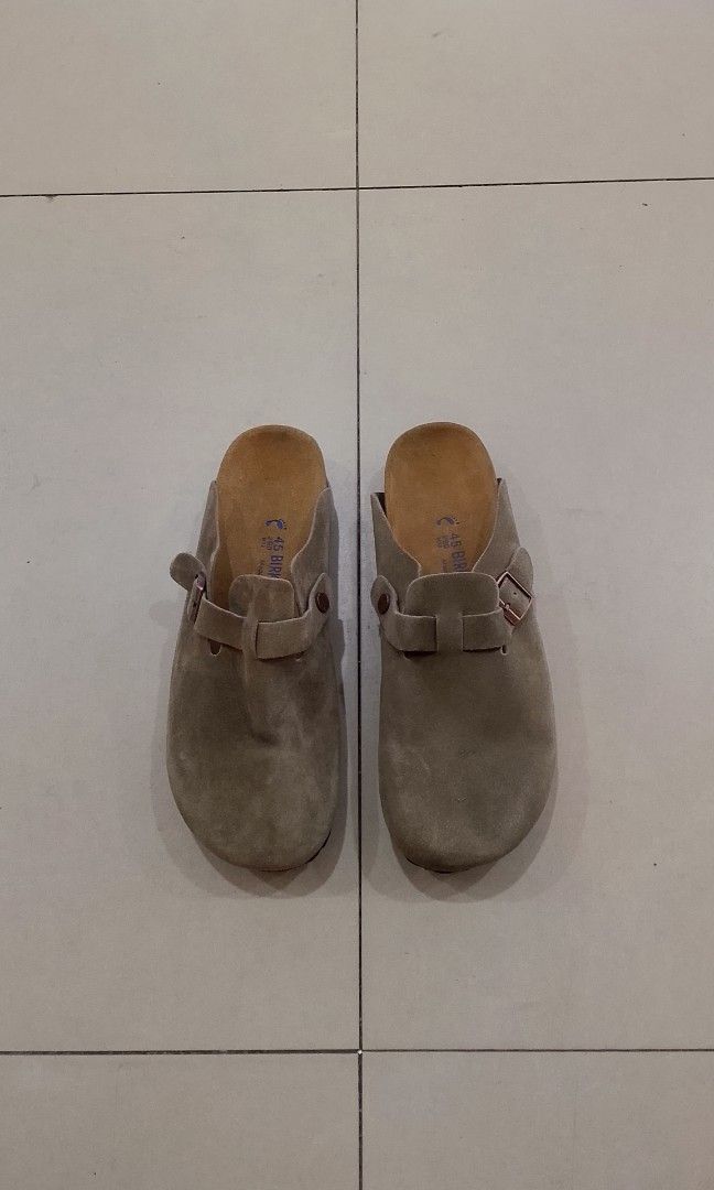 BIRKENSTOCK CLOGS SUEDE BOSTON (Category: Slippers & Slides) located in Iloilo. Submitted by skerittt (Listing ID 1463413087, Image 1). Description: BIRKENSTOCK CLOGS SUEDE BOSTON SiZE 45 NO FLAWS.