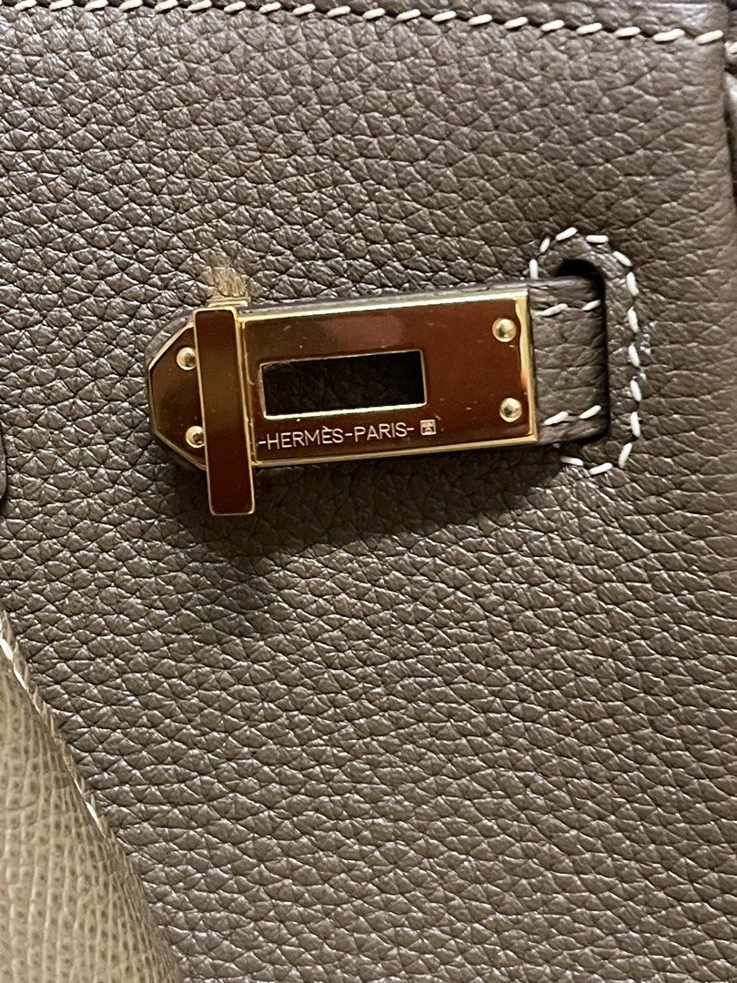 Birkin 25 Togo Etoupe (Category: Luxury Bags & Wallets) located in Manila. Submitted by missme1207 (Listing ID 1463495278, Image 3). Description: .