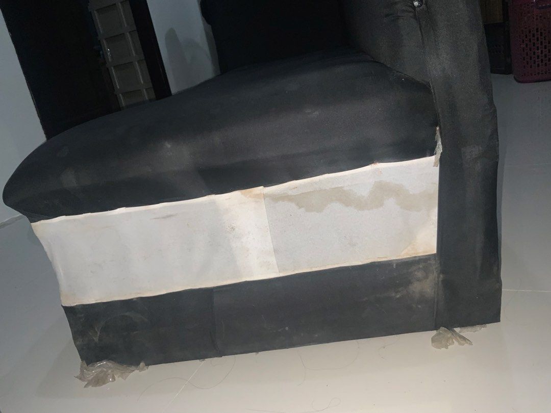 Black 3 Seater Sofa with L-Shape Armrest (Category: Sofas) located in Pasig City. Submitted by musamam_10 (Listing ID 1463363681, Image 3). Description: DECLUTTERING Sofa / Couch for sale - what you see is what you get - 3 seater - black w white color on the side - no defects - need to add foam lang Pick up only Cainta.