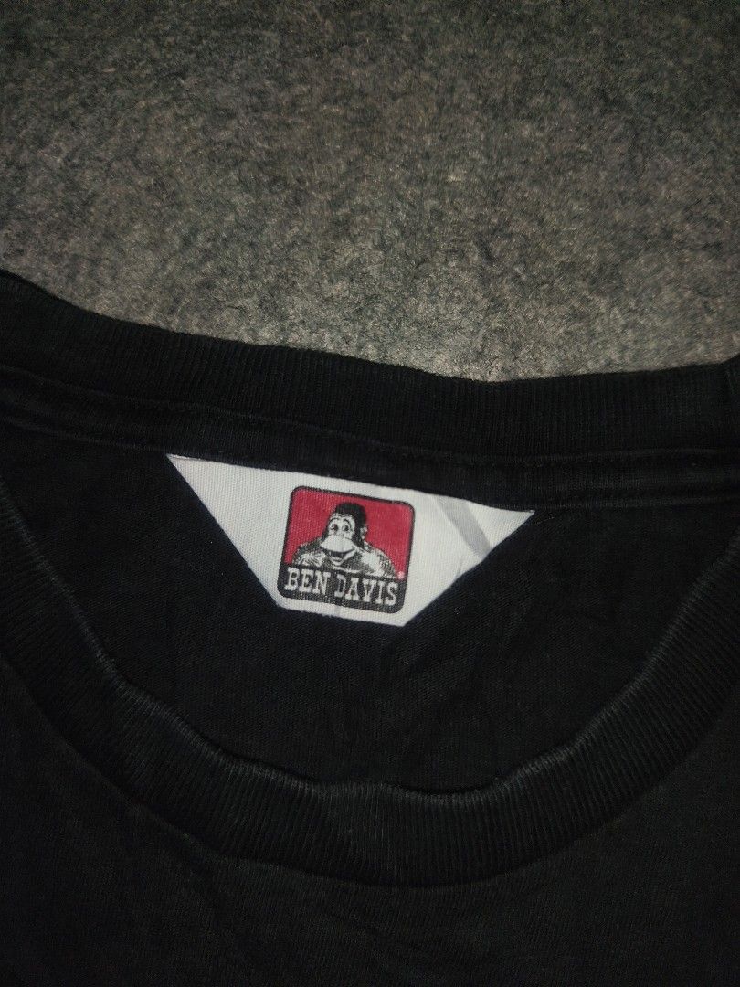 Black Ben Davis Pocket T-Shirt (Category: Tshirts & Polo Shirts ) located in Cagayan de Oro. Submitted by adamfitz (Listing ID 1463544703, Image 3). Description: - Classic black t-shirt from Ben Davis - Features the iconic Ben Davis logo patch on the chest pocket - Simple and versatile design - Comfortable material for everyday wear - Perfect addition to any casual wardrobe medium 19.5x27 excellent payment: Gcash, maribank & LBP courier: J&T colo