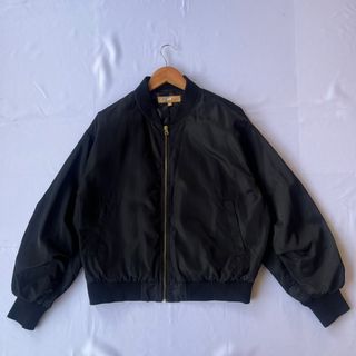 (Category: ) located in . Submitted by newthrift-mohd (Listing ID 1463481432, Image 1). Description: .